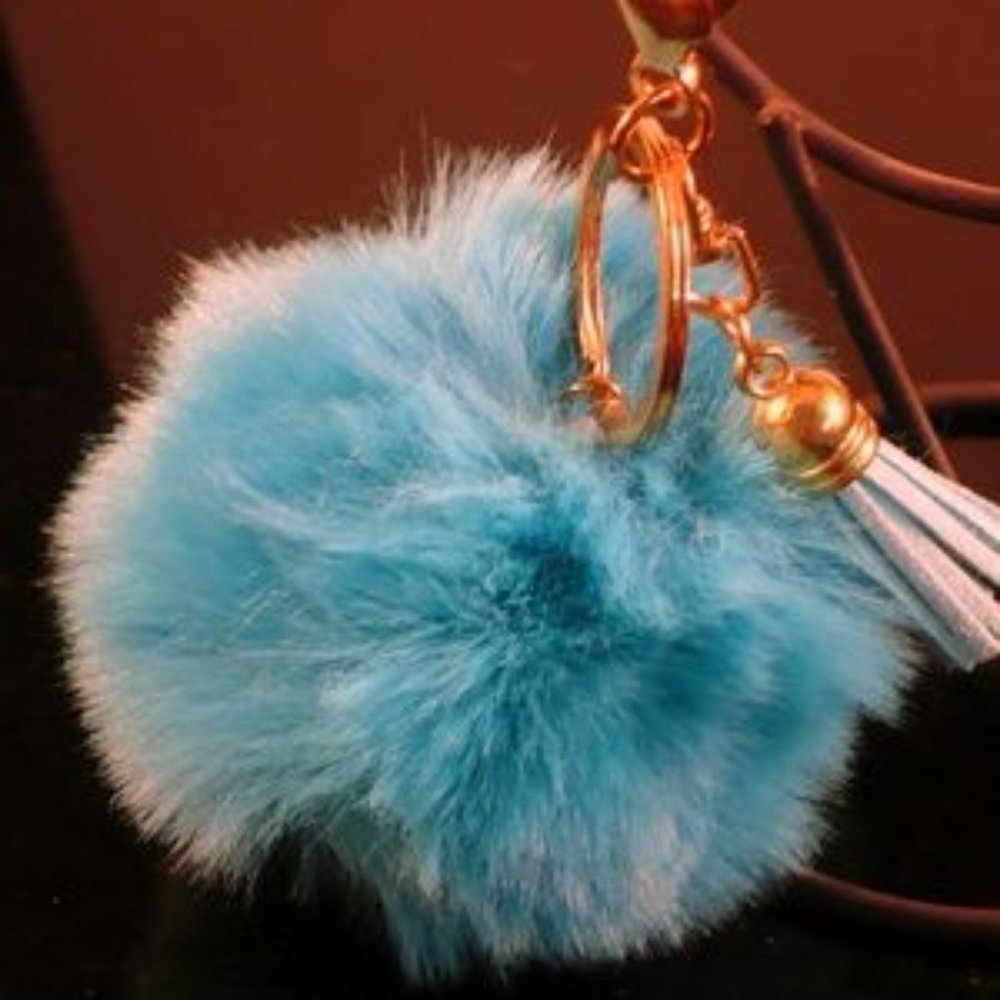❤️ Teal Rabbit Fur Car Mirror-Purse-Key Chain - Picture 3 of 3